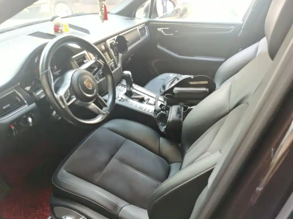 Porsche Macan — миниатюра 20
