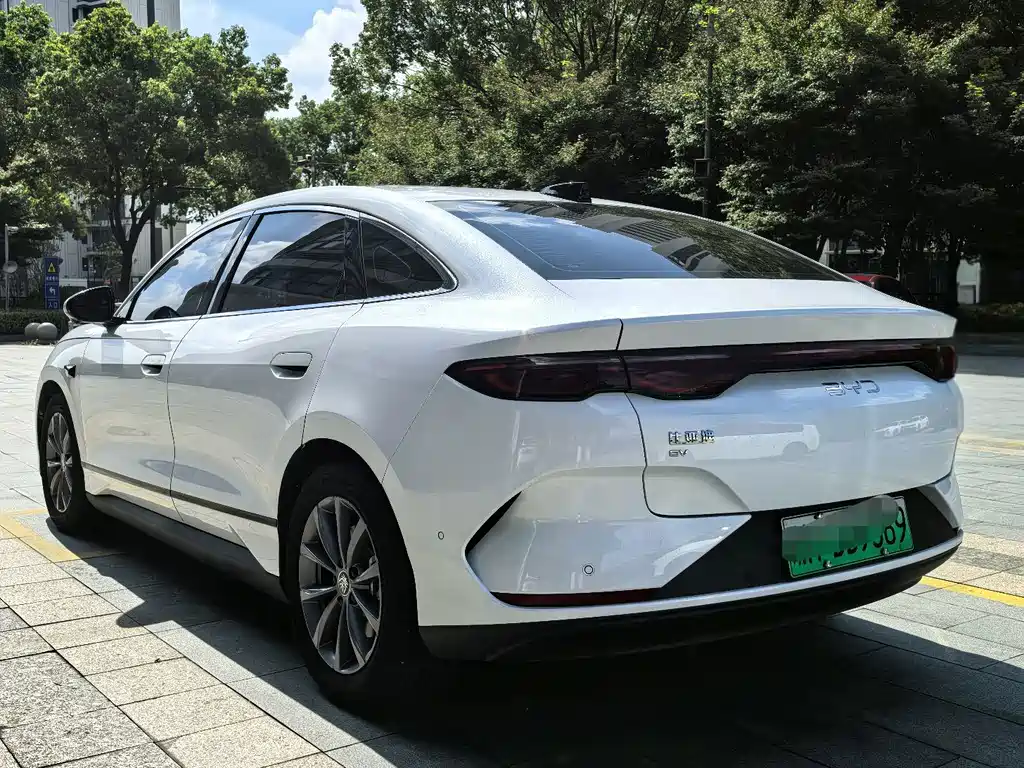 BYD Qin L — миниатюра 11