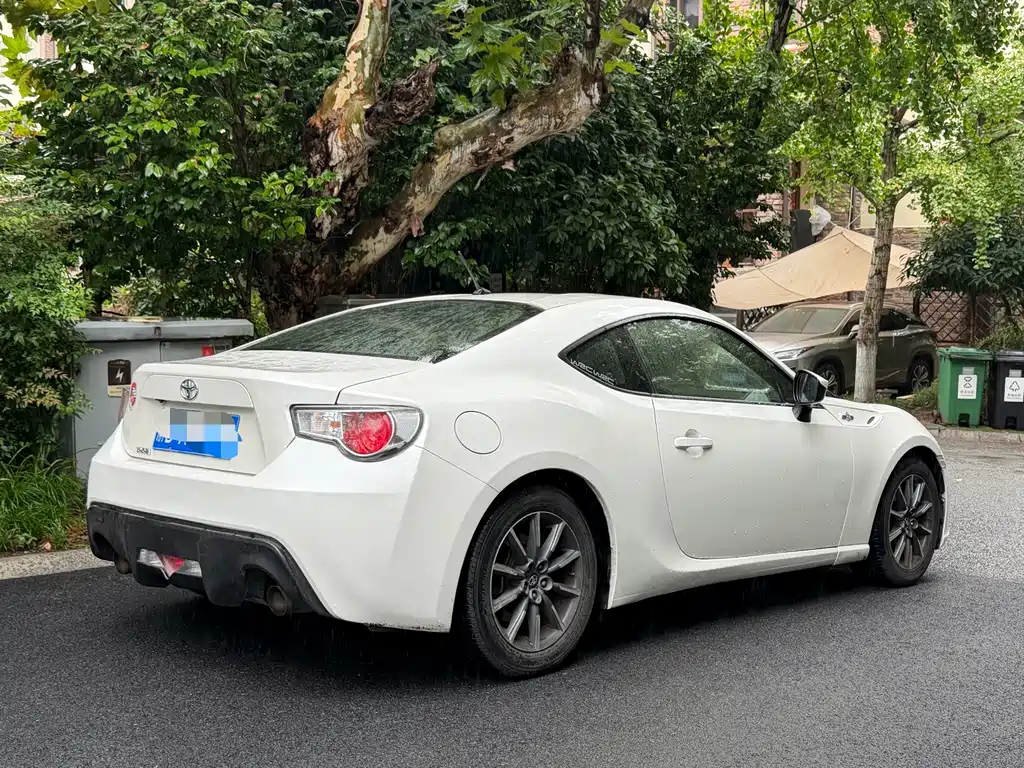 Toyota 86 — миниатюра 4