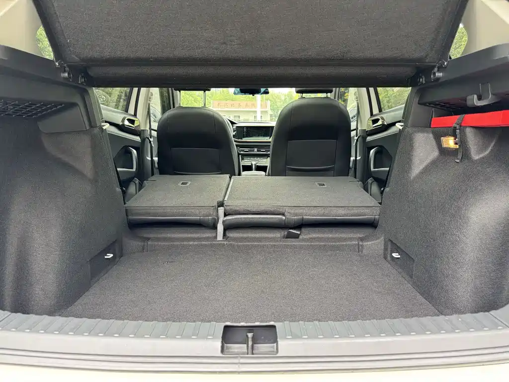 Volkswagen Tharu — миниатюра 23
