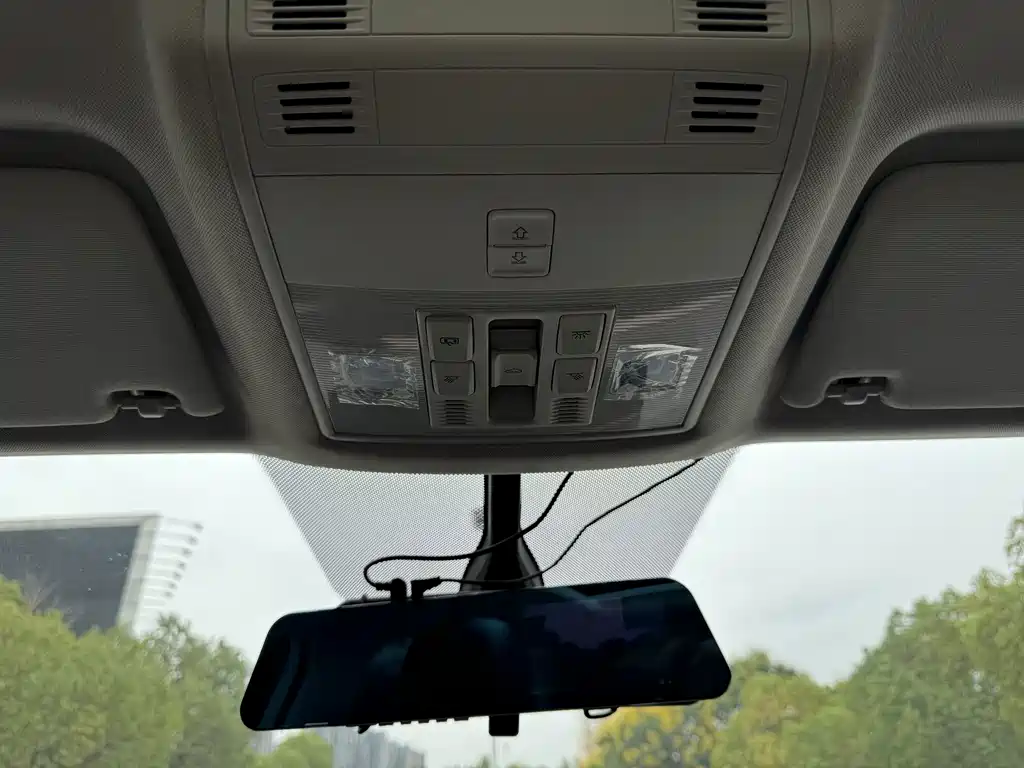 Volkswagen Tharu — миниатюра 15