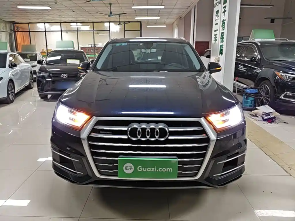 Audi Q7 — миниатюра 3