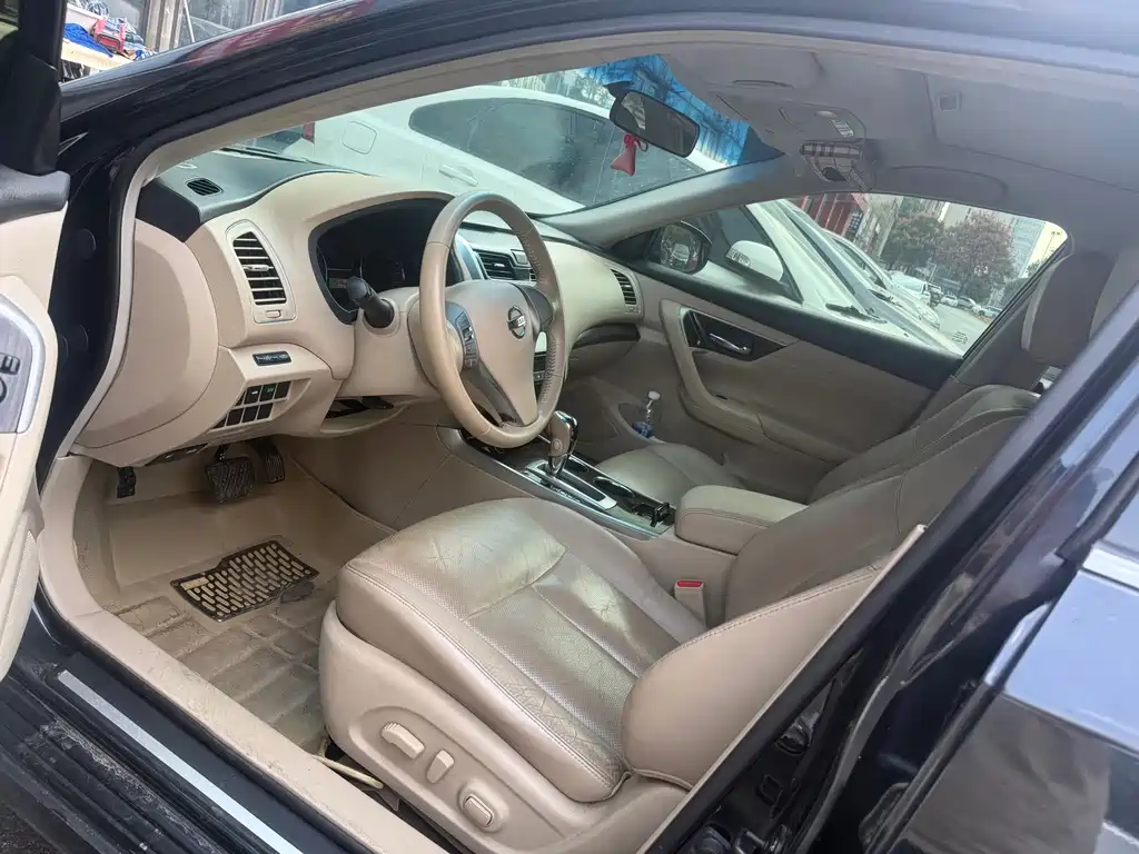 Nissan Teana — миниатюра 7