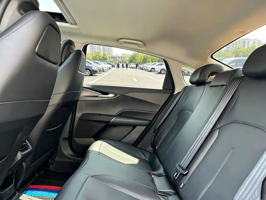 Changan Eado — миниатюра 10