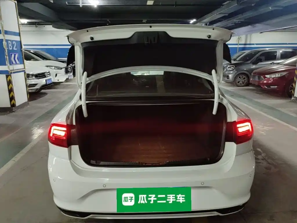 Volkswagen Lamando — миниатюра 22