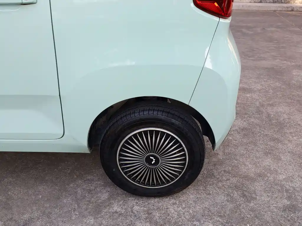 Wuling MINIEV — миниатюра 21