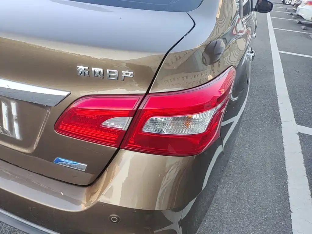 Nissan Sylphy — миниатюра 8