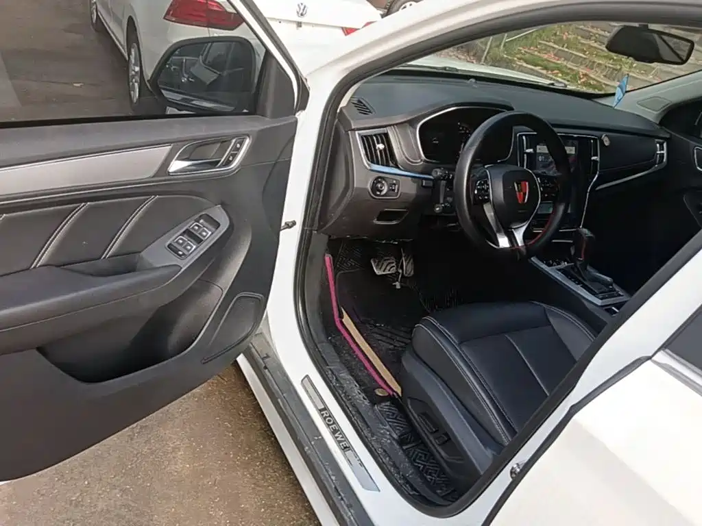 Roewe RX5 — миниатюра 16