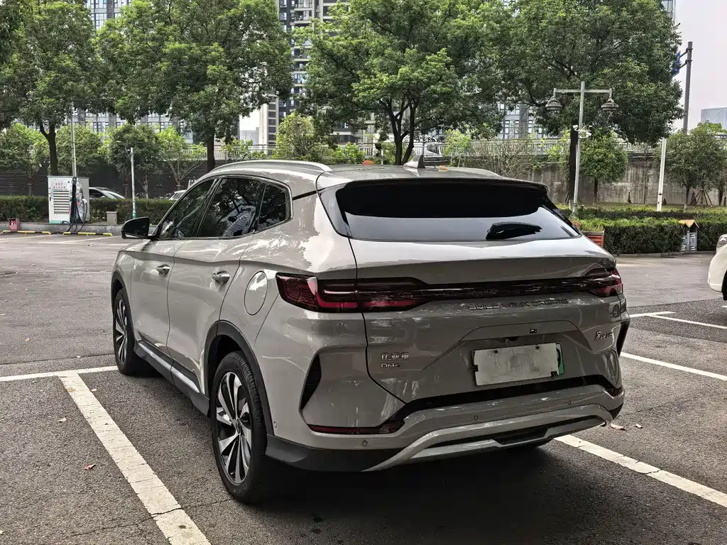 BYD PLUS New Energy — миниатюра 7
