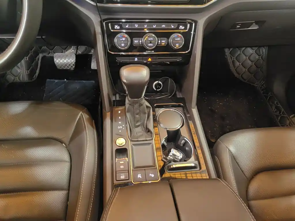 Volkswagen Teramont — миниатюра 14