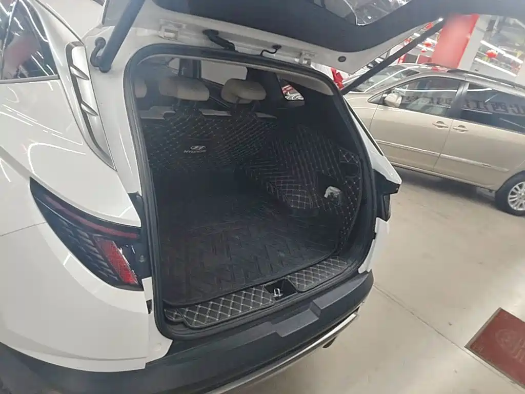 Hyundai Tucson — миниатюра 19