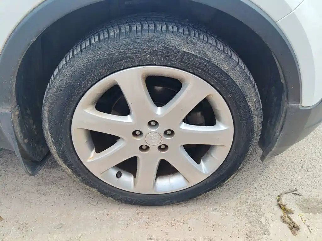 Buick Encore — миниатюра 8