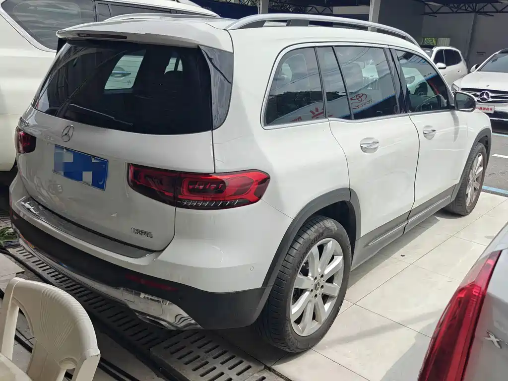 Mercedes-Benz GLB — миниатюра 3