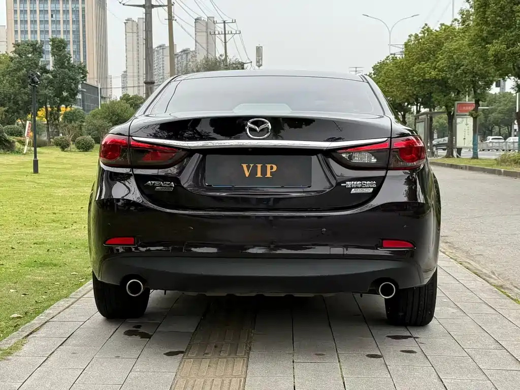 Mazda Atenza — миниатюра 8