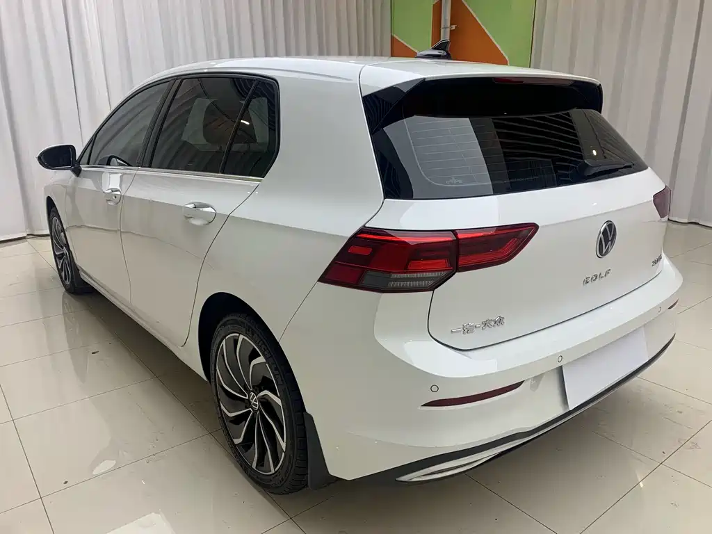 Volkswagen Golf 2023 280TSI DSG Pro