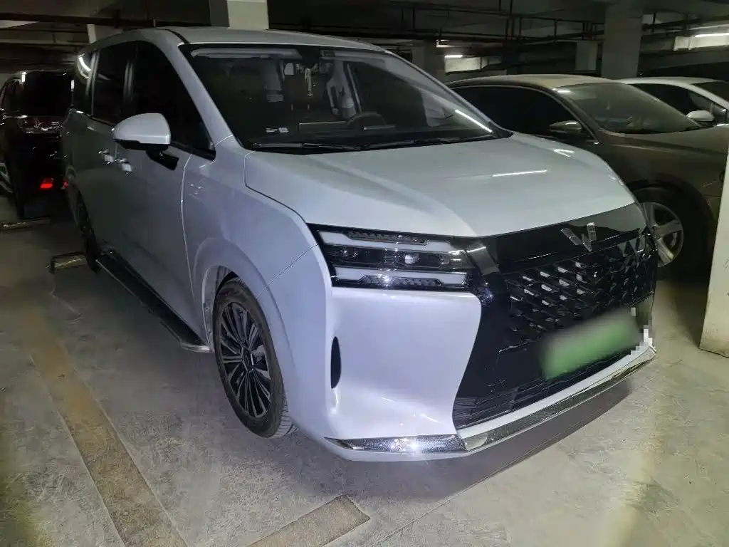 Wuling Xingguang 730 New Energy — миниатюра 4