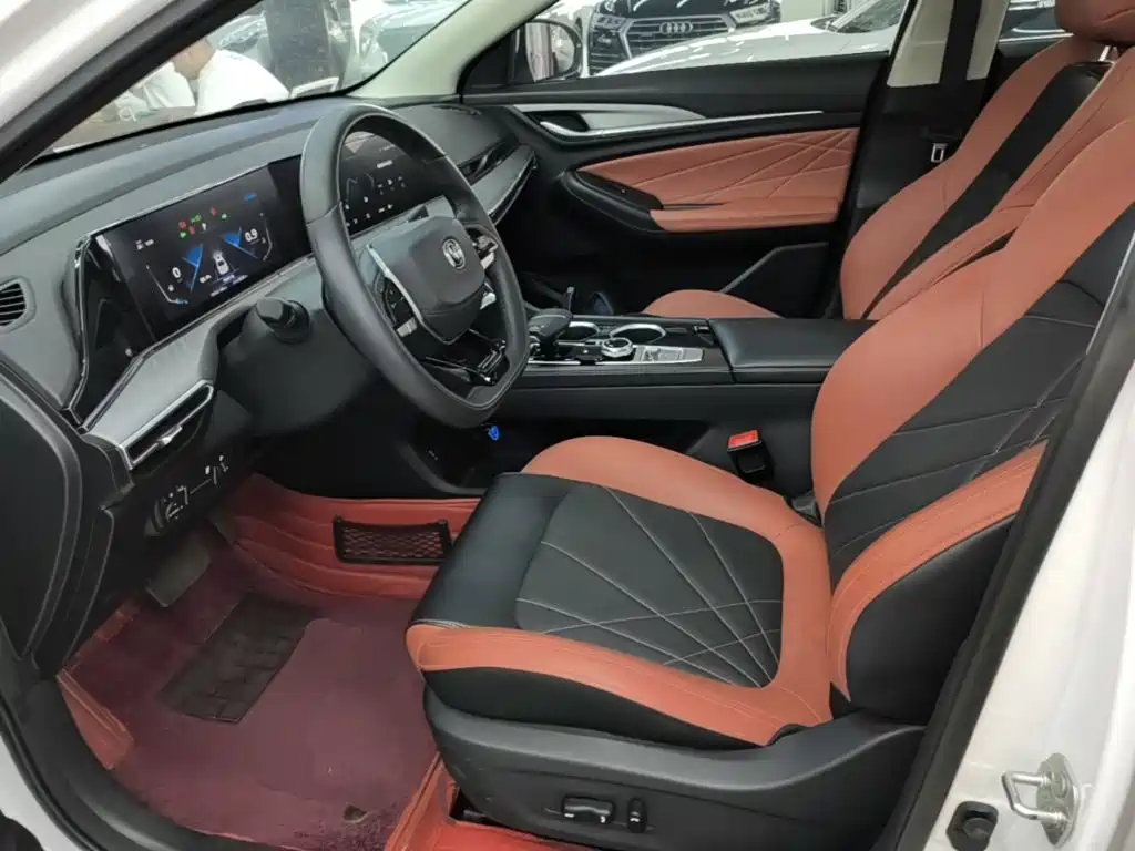 Changan Eado — миниатюра 15