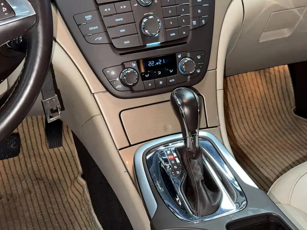 Buick Regal — миниатюра 14
