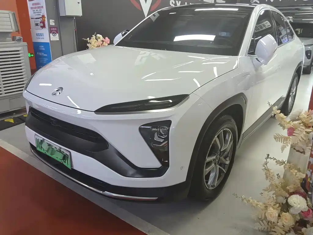 NIO EC6