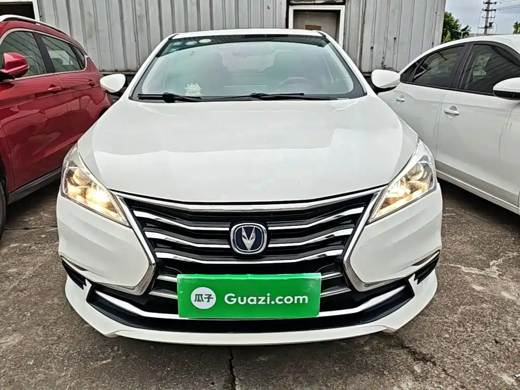 Changan Eado DT — миниатюра 3