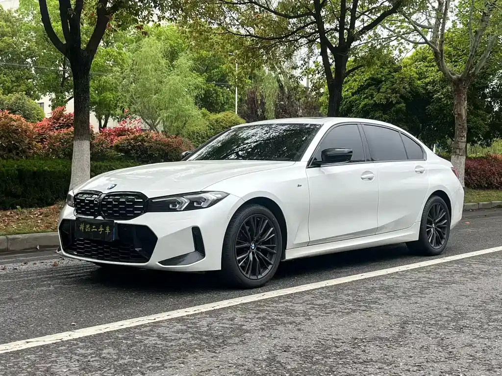 BMW 3 Series 2023