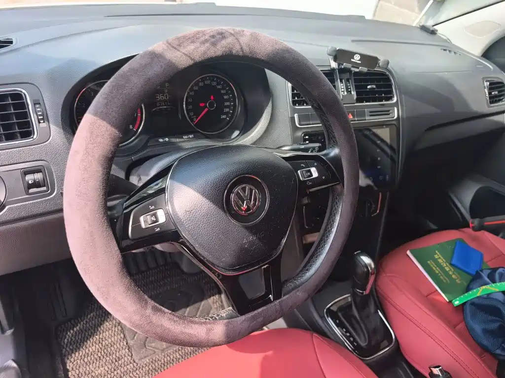 Volkswagen Polo — миниатюра 3