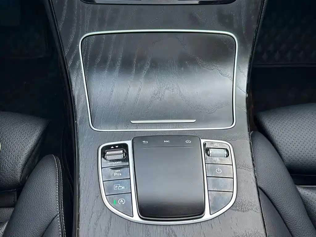 Mercedes-Benz C-Class — миниатюра 41