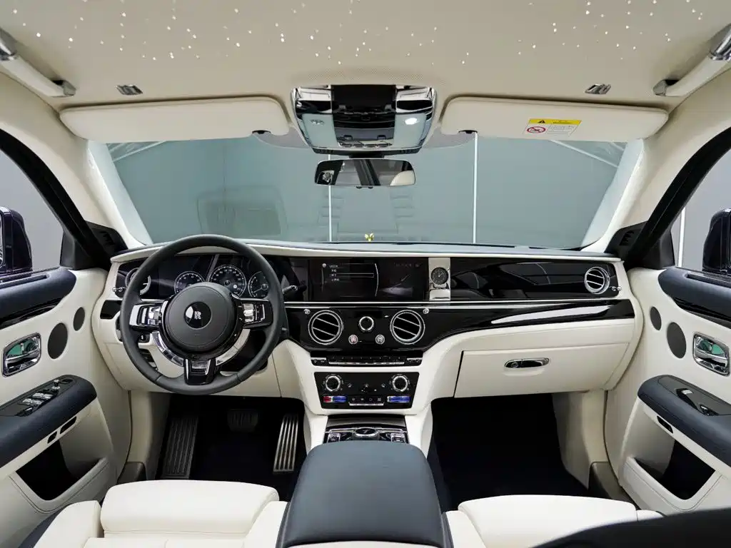 Rolls-Royce Ghost — миниатюра 18