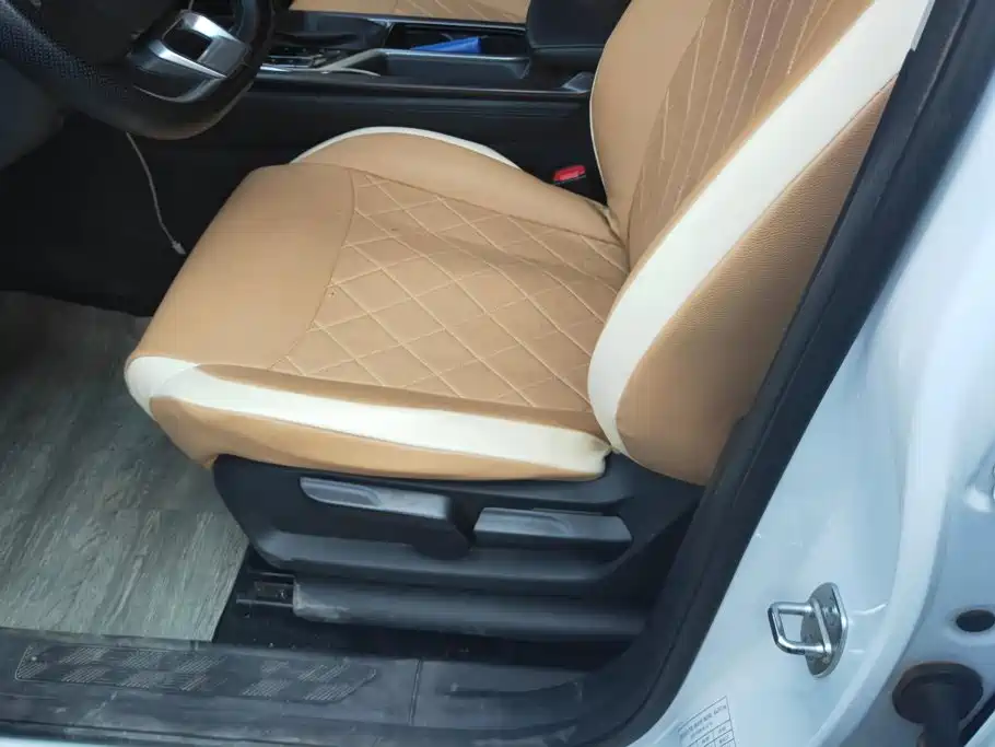 Wuling Jiachen — миниатюра 9