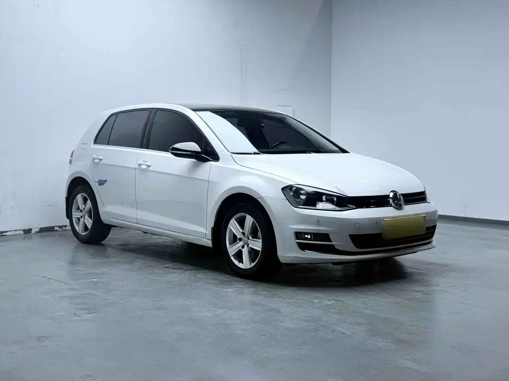 Volkswagen Golf — миниатюра 4