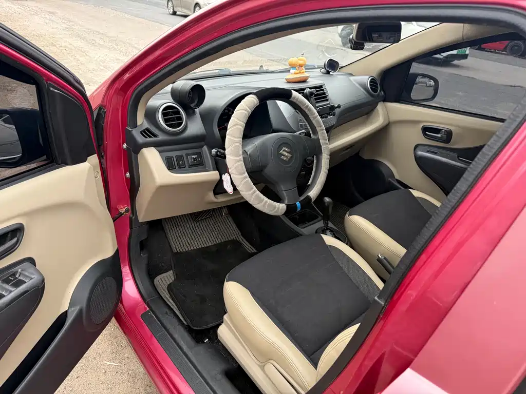 Suzuki Alto 2010 1.0L AT