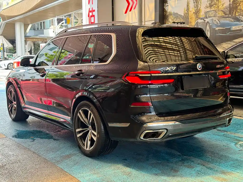 BMW X7 — миниатюра 6