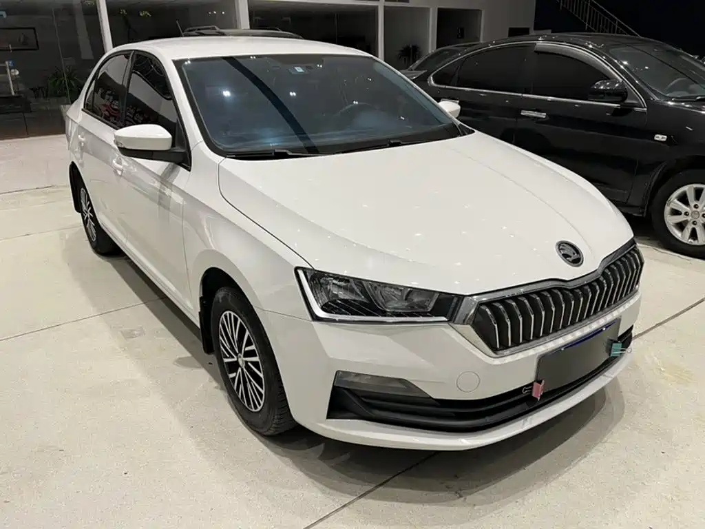 Skoda Rapid — миниатюра 22
