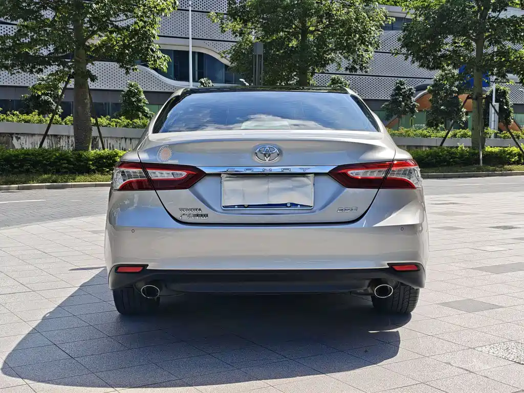 Toyota Camry 2018 2.5G Luxury