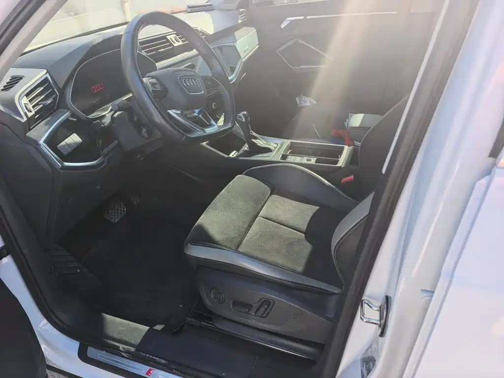 Audi Q3 — миниатюра 4