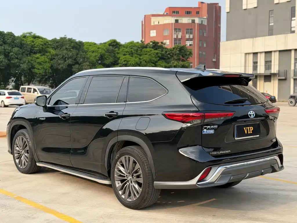 Toyota Highlander — миниатюра 21
