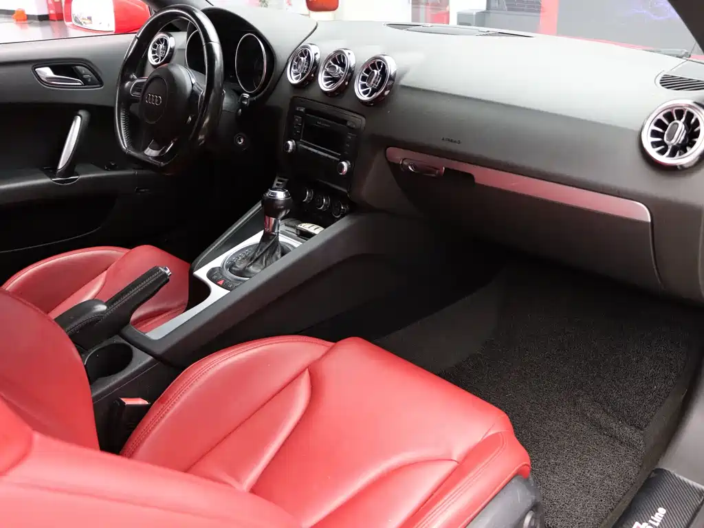 Audi TT — миниатюра 14
