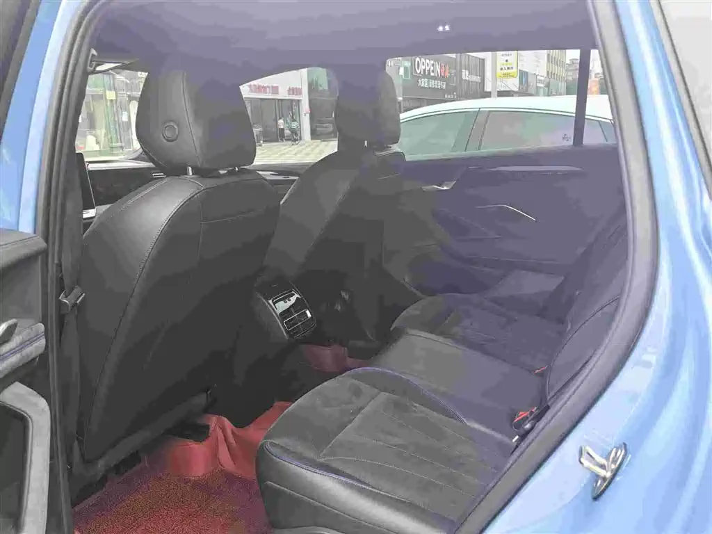 Volkswagen Tiguan L — миниатюра 8