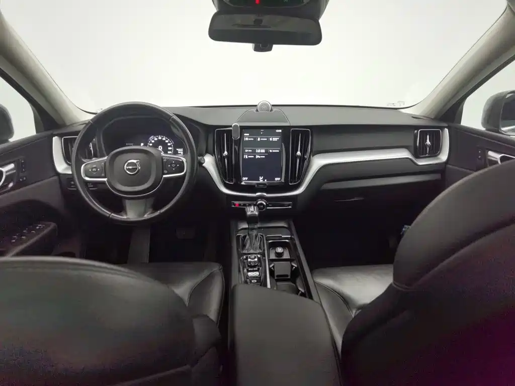 Volvo XC60 — миниатюра 5