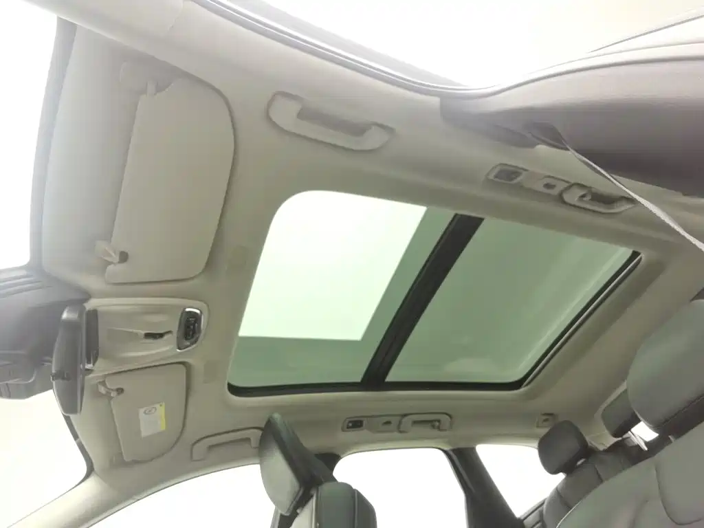 Volvo XC60 — миниатюра 14