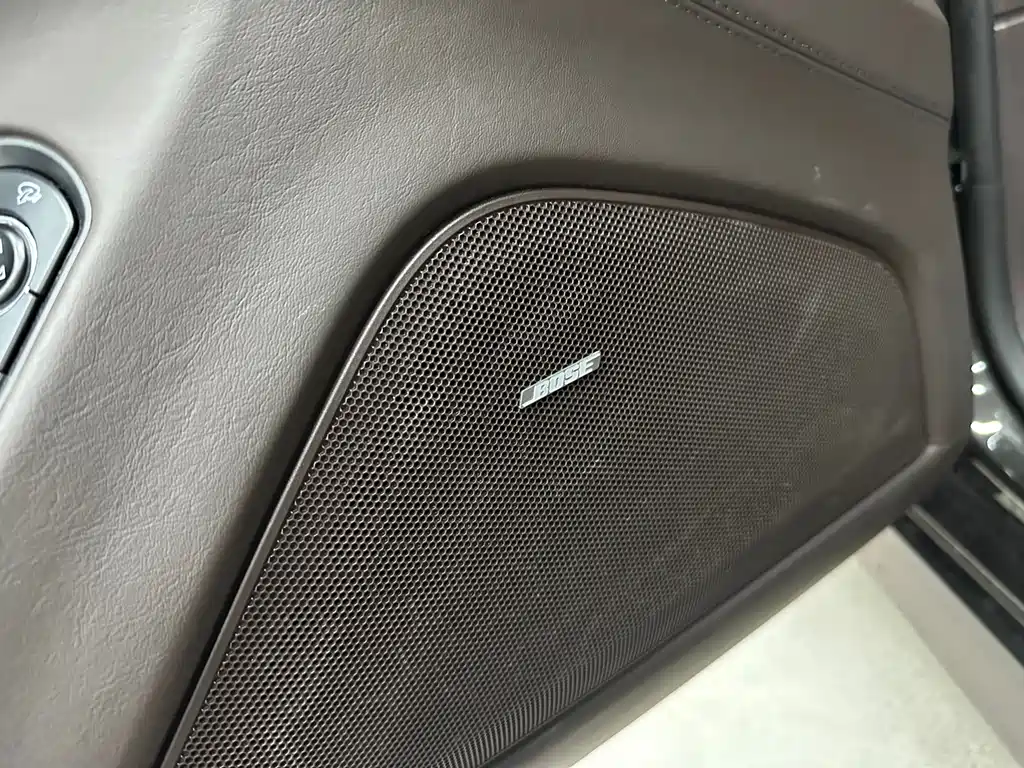 Porsche Panamera — миниатюра 7