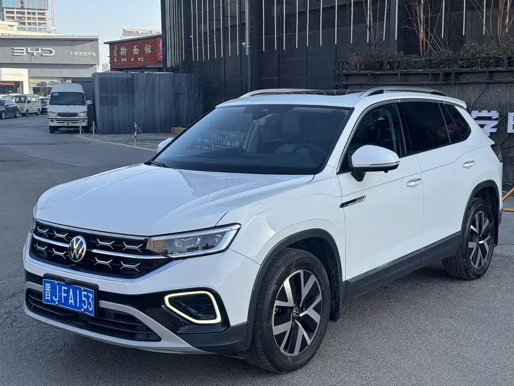 Volkswagen Tayron 2023