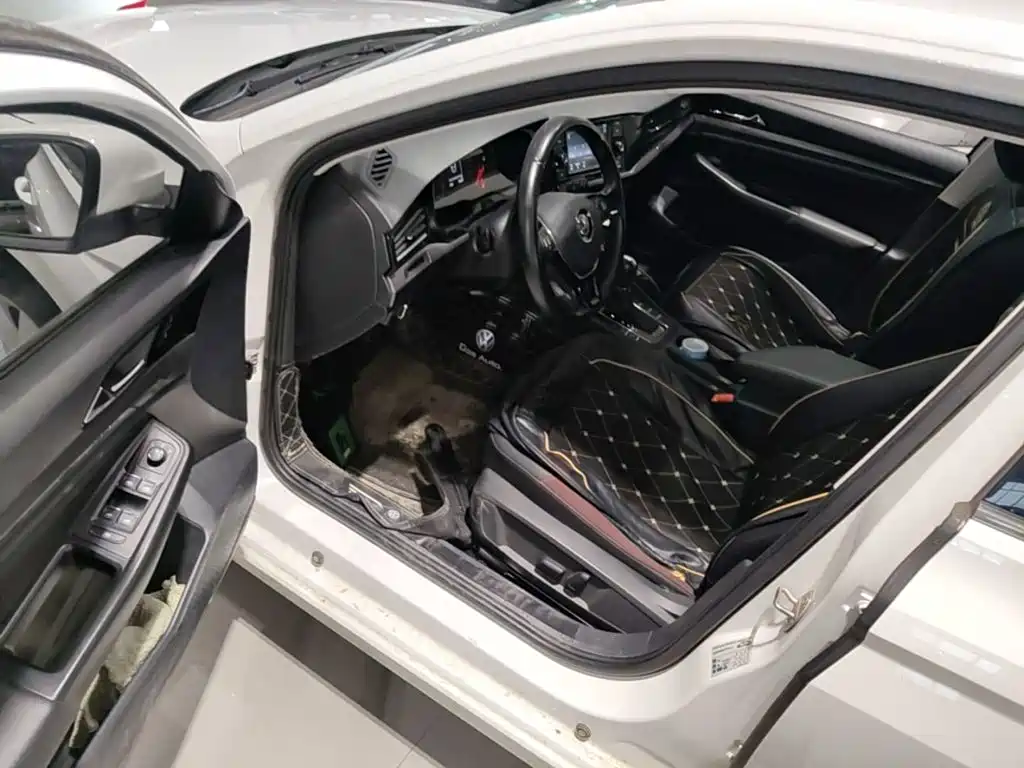 Volkswagen Bora — миниатюра 16