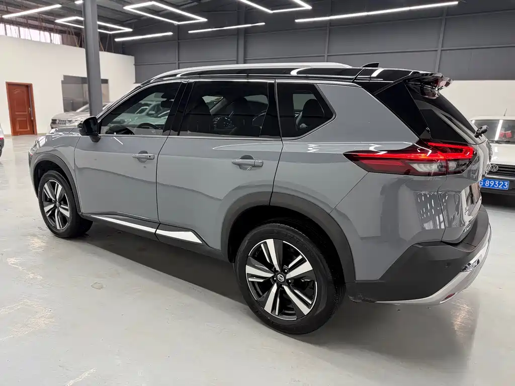 Nissan X-Trail — миниатюра 7