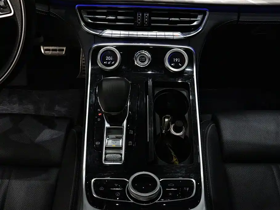 Hongqi Hongqi H9 — миниатюра 12