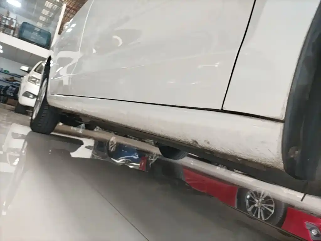 Volkswagen Jetta — миниатюра 21