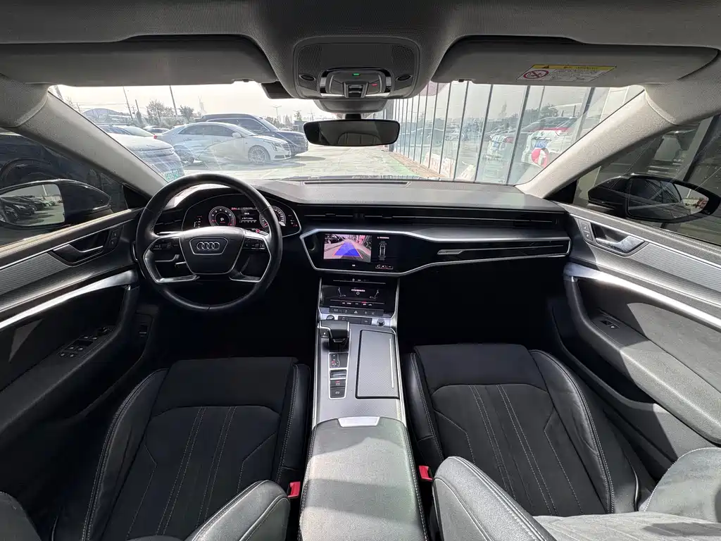 Audi A7L — миниатюра 8