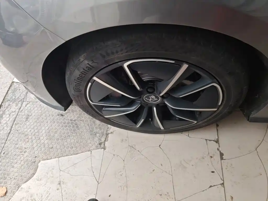 BYD Han — миниатюра 23