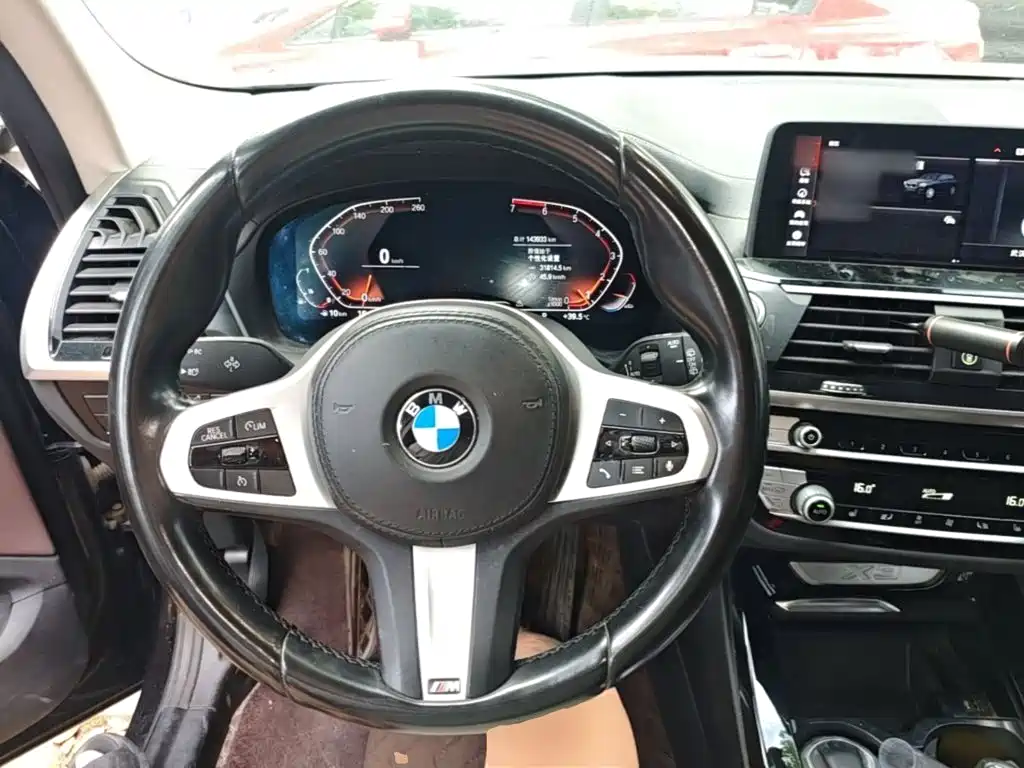 BMW X3 — миниатюра 11