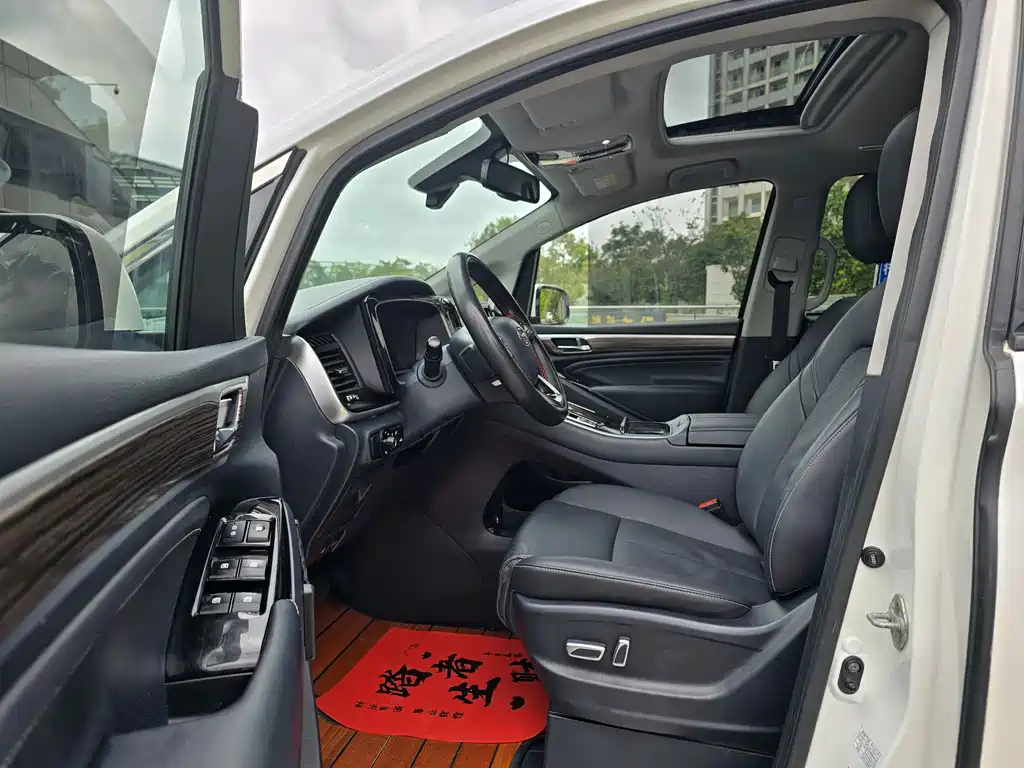 GAC Motor Trumpchi M8 — миниатюра 8